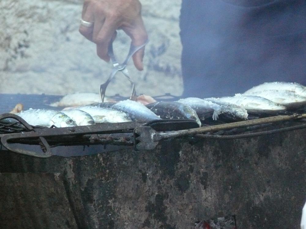 Grilled sardines (ccarlstead - Flickr)