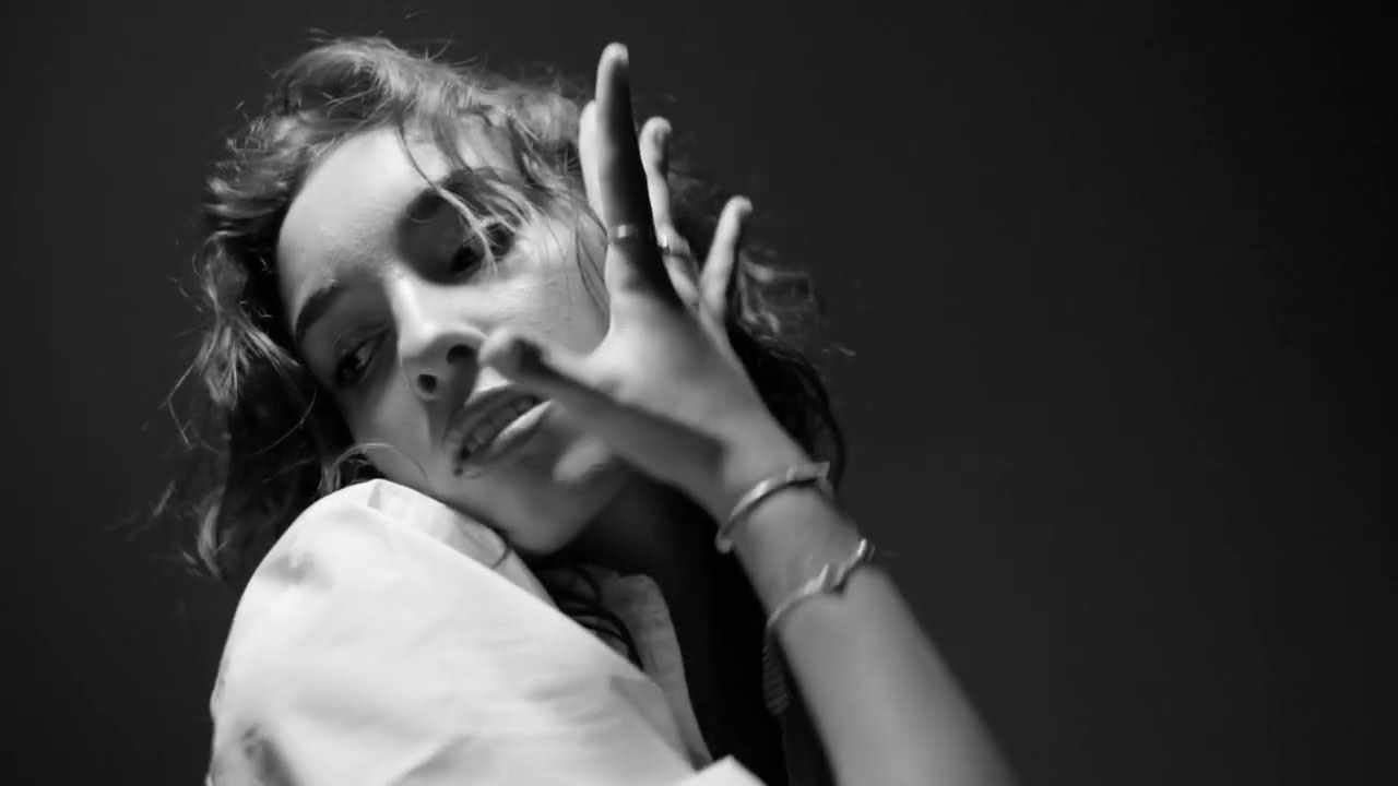 Bobby Oroza - Goddess